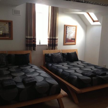 The Kingscliffe Guesthouse Manchester Eksteriør bilde