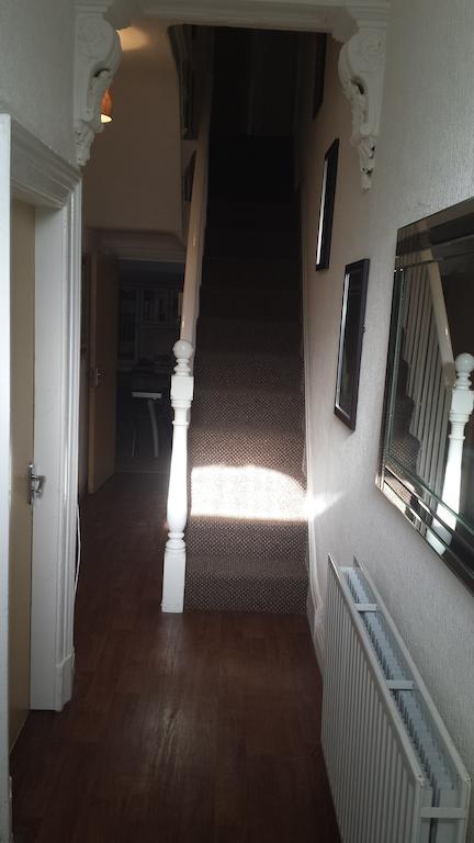 The Kingscliffe Guesthouse Manchester Eksteriør bilde