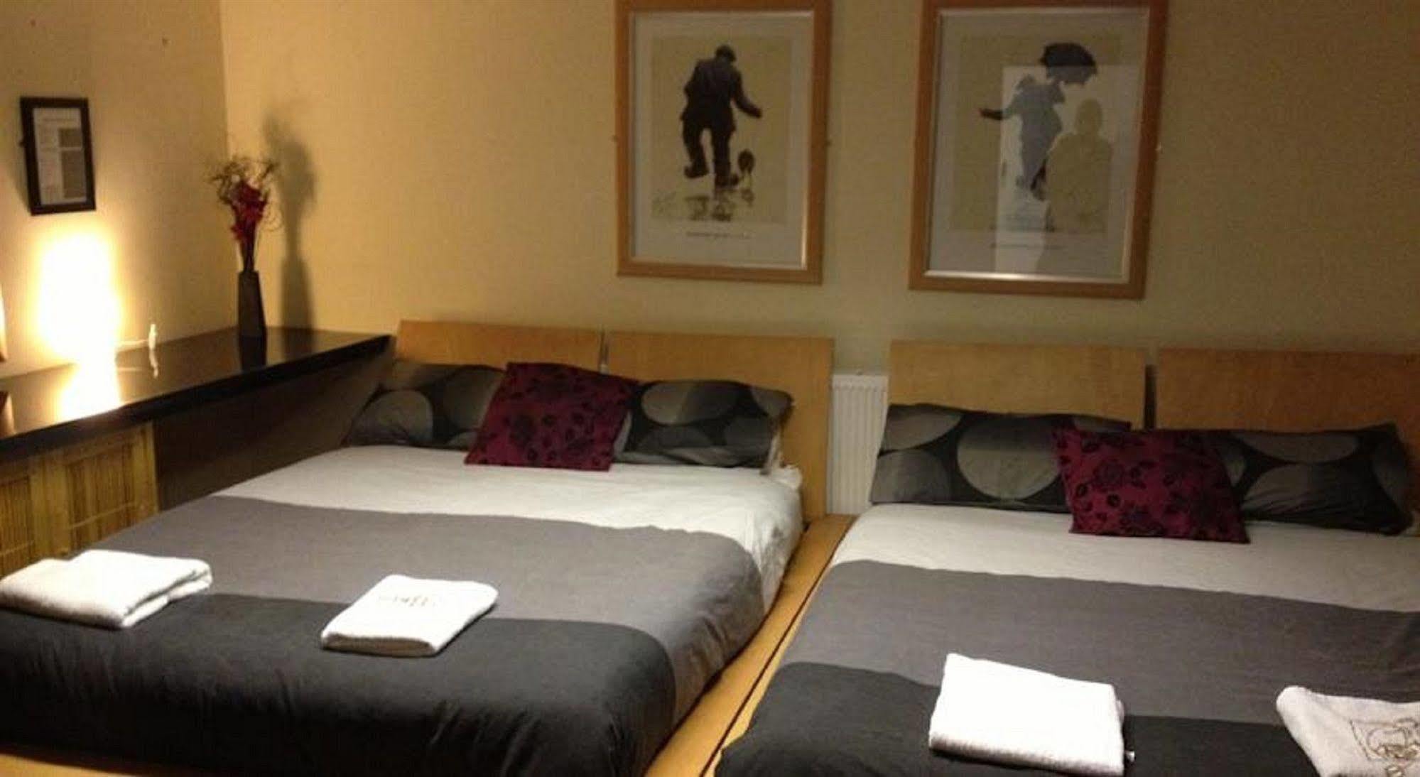 The Kingscliffe Guesthouse Manchester Eksteriør bilde